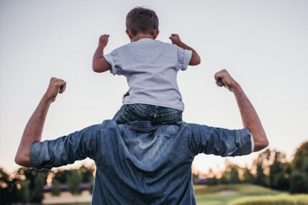 father-and-son-relationships-strong هدیه روز پدر